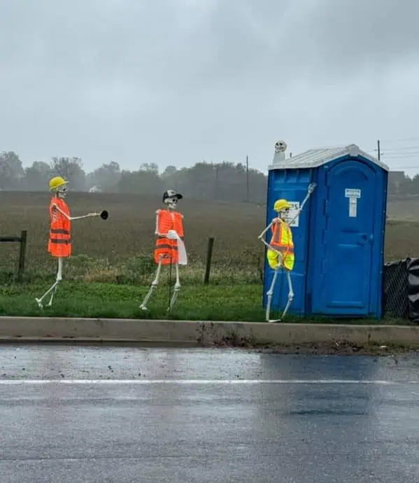 Wenn die Baustelle ewig dauert bauarbeiter wc