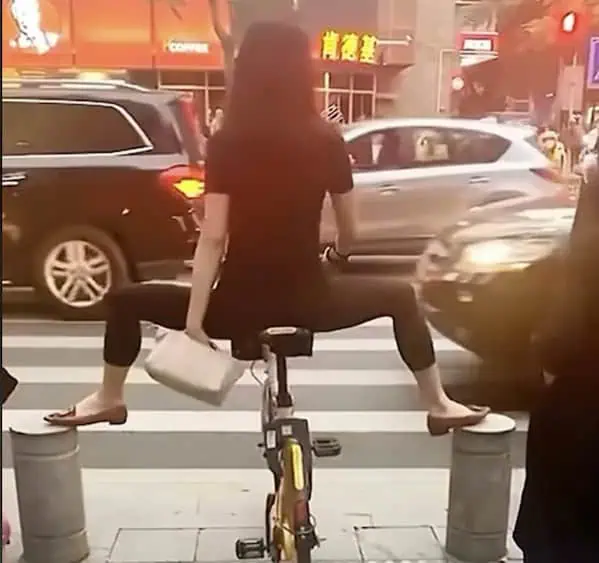 Wenn die Straße Lava ist strasse lave