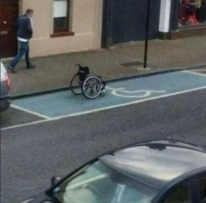 falschparker rollstuhl